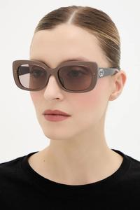 Солнцезащитные очки Gucci, коричневый