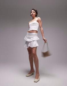 Мини-юбка SNDYS с оборками и отделкой ришелье белого цвета