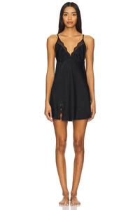 Туфли из цельной замши с подвесками Flora Nikrooz, черный