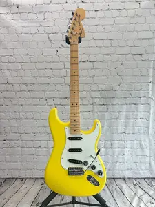 Fender International Color Stratocaster Монако Желтый 2023