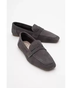 Мокасины Morne из замши и кожи Forever & Always Shoes, серый