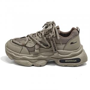 WARRIOR Легкие и дышащие массивные кроссовки мужские низкие армейский зеленый, цвет Army Green