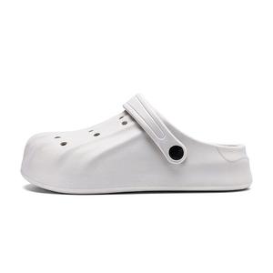 Сабо унисекс Oubt, черный