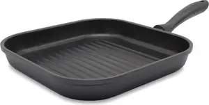 Сковорода для стейков/гриля Karl Krüger 2227 из литого алюминия Leipzig с рифленым дном и высококачественным антипригарным покрытием - 28 x 28 см Karl Krueger