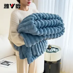 Yalu Плед из кроличьего меха 120х200 см, мягкий, утепленный