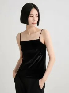 Велюровая чашечка на майке Miesrohe, цвет Blk[009]