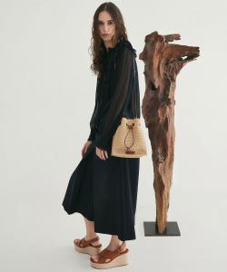 Вязаная сумка-ведро Ida Charles & Keith, цвет Beige