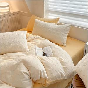 Generic Комплект постельного белья зимний двуспальный плюшевый Beige