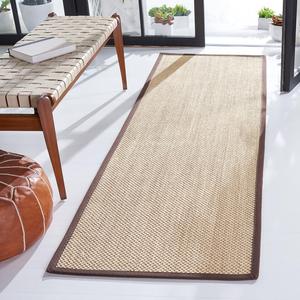 SAFAVIEH, 77 x 244 см, Ковер-дорожка из коллекции натуральных волокон — Maize & Brown, Sisal, плетеный дизайн с каймой (NF141C)