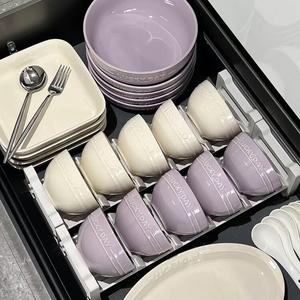 Ceramics Набор керамических мисок и тарелок Cream Tableware 2025, подглазурная цветная посуда на 4 персоны, 24 предмета, фиолетово-белый микс, подарок на новоселье