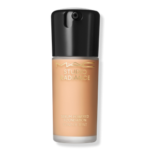 Тональная основа Studio Radiance Serum Powered Foundation MAC, NW22 (warm beige with rosy undertone for light to medium skin)
