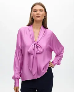 Женская атласная блузка со шнуровкой на вырезе Lola Casademunt, розовый