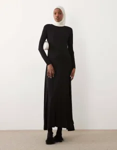 Черное платье с длинными рукавами IAAL