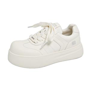 TAFN Низкие женские кроссовки белого цвета