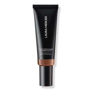 Увлажняющий тонирующий крем без масел, матирующий, с SPF 30. Laura Mercier, 6N Umber (deep with neutral undertones)