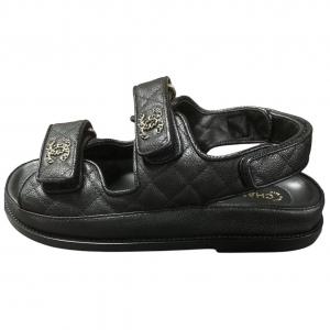 Пляжные сандалии женские черные CHANEL