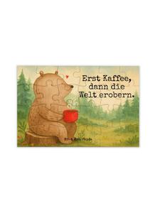 Mr. & Mrs. Panda Дизайн кофейного столика «Медведь-пазл» с надписью белого цвета