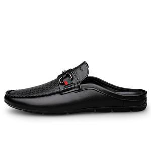 Мужские черные стеганые противоскользящие тапочки с закрытым носком Wen Nai