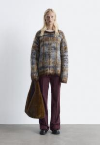 Брюки & other stories PRESS-CREASE , Burgundy/Bordeaux