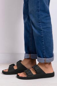 Мужские регулируемые шлепанцы Solbounce с двойной пряжкой Totes, черный