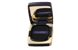 Подушечка для сияющей кожи без эффекта маски с выравниванием тона и маскировкой COLOUR CENTURY