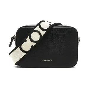 Кожаная сумка-мессенджер Coccinelle, черный