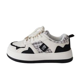 TAFN Низкие женские кроссовки черного цвета