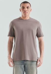 Футболка QS Basic T-shirt, Hellbraun/Brown