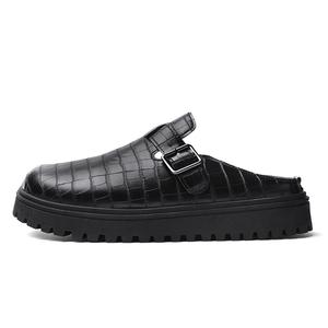 Captain illy Закрытые тапочки мужские черные в черную клетку, цвет Black Plaid