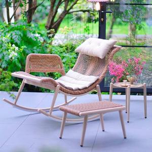 Fantasy Кресло-качалка из ротанга с подставкой для ног и кофейным столиком, цвет sandalwood flower, с подушкой
