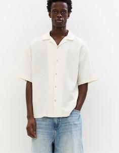 Рубашка из крепа Pull&Bear с короткими рукавами цвета «крем»