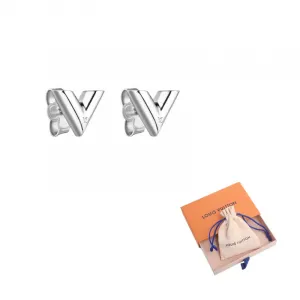 Серьги-гвоздики Lv Essential V LOUIS VUITTON