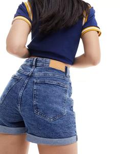 Голубые джинсовые шорты с завышенной талией и подвернутым краем Noisy May Moni