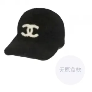 CHANEL Бейсболка из шерсти унисекс черная