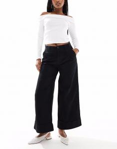 Широкие джинсы с отворотами черного цвета с начесом Asos Design