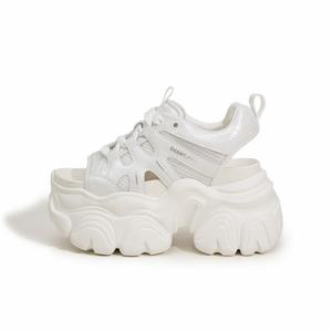 Пляжные сандалии женские Milan love song, White