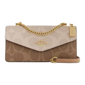 Кожаный конверт Klare Coated Canvas, сумка через плечо, кроссбоди средний размер женская tan COACH