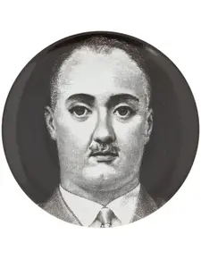 Тарелка с принтом, 26 см, Fornasetti, черный