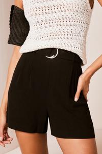 Льняные шорты с поясом Lipsy, черный