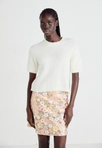 Футболка Gina Tricot Basic T-shirt, Offwhite/Off-White