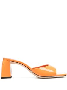 BY FAR лакированные мюли Michele на блочном каблуке, оранжевый