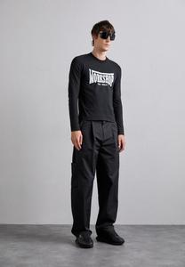 Рубашка с длинным рукавом TIGHT LONGSLEEVE 032c, черный