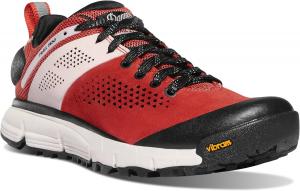 Женские походные ботинки Danner Trail 2650 3” - прочный верх из замши и текстиля, дышащая сетчатая подкладка, стелька Ortholite и подошва Vibram с повышенным сцеплением