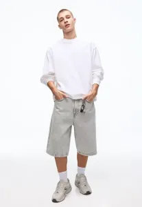 Широкие джинсовые шорты-бермуды Bershka, Grey