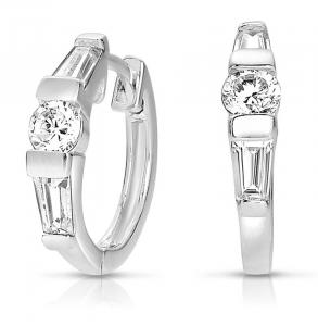 Серьги-кольца из стерлингового серебра с покрытием из белого золота и прозрачными кубическими цирконами Genevive, белый