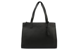 TORY BURCH Кожаная женская сумка черного цвета