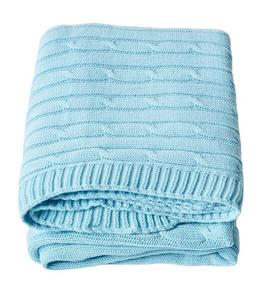 Хлопковое одеяло Homescapes mit Zopfmuster, 130x1x170 см, светло-голубой
