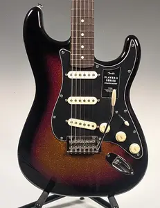 Fender Limited Player II Stratocaster, блестящий 3-цветный сунбурст
