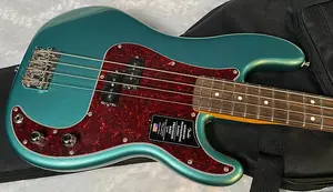 НОВИНКА! Бас-гитара Fender American Professional Classic Precision, цвет Faded Sherwood Green Metallic - 4,0 кг - Авторизованный дилер - G05762