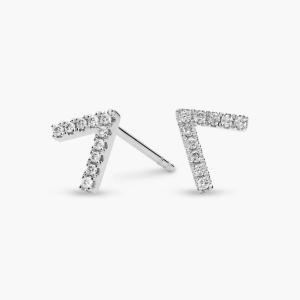 Миниатюрные бриллиантовые шевронные гвоздики из 14-каратного белого золота (1/10 карата) Blue Nile